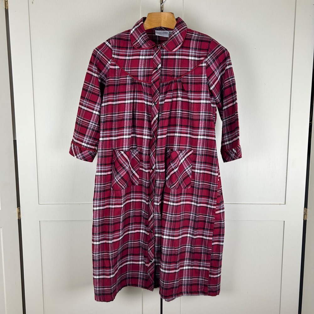 Vintage Plaid Flannel Robe Women Medium Red Cotton Blend Button Front Housecoat